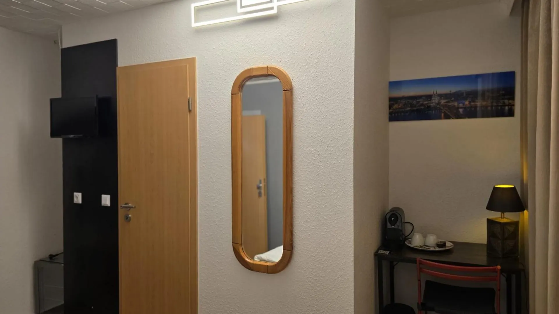 Niehler Hotel Köln 0*,