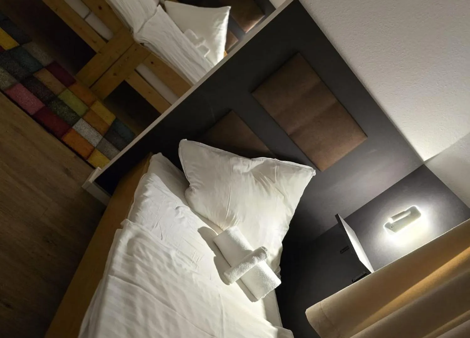 Niehler Hotel Köln 0*,  Németország